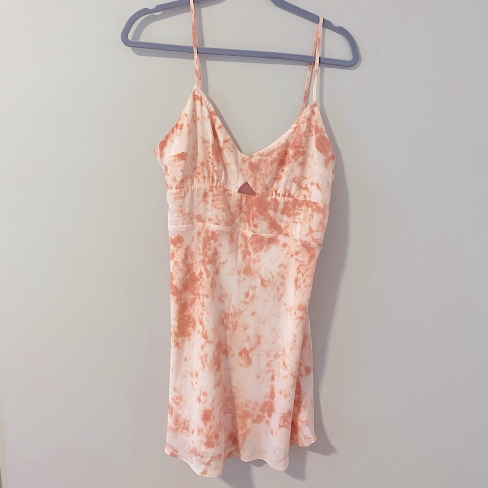 Abercrombie & Fitch Tie Dye Dress Pink